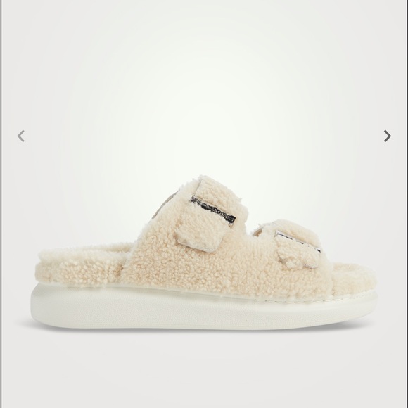 Alexander McQueen | Shearling Slide Sandals in Natural/Silver 38.5 - Picture 1 of 9